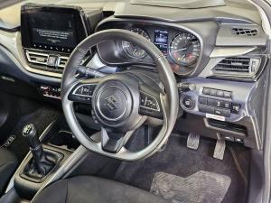 Suzuki Baleno 1.5 GLX manual - Image 9