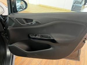Opel Adam 1.0T - Image 25