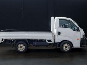 Kia K2700 2.7D workhorse dropside (no aircon) - Image 6