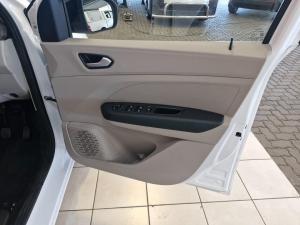 Renault Triber 1.0 Techno - Image 13