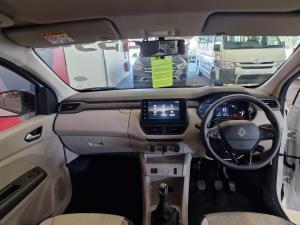 Renault Triber 1.0 Techno - Image 18