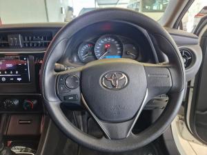 Toyota Corolla Quest 1.8 Plus manual - Image 21