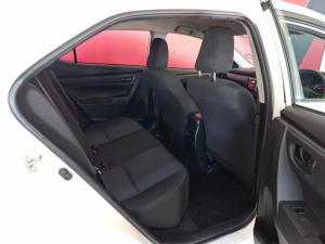 Toyota Corolla Quest 1.8 Plus manual - Image 9