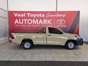 Toyota Hilux 2.0 chassis cab - Image 5