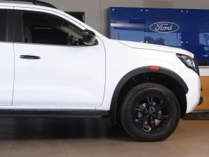 Nissan Navara 2.5DDTi double cab Pro-4X 4x4 - Image 2