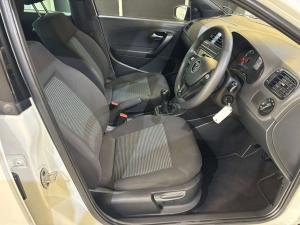 Volkswagen Polo Vivo hatch 1.4 Comfortline - Image 13