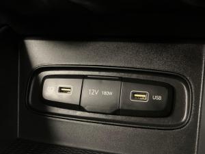 Hyundai Venue 1.2 Motion - Image 11