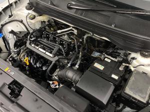Hyundai Venue 1.2 Motion - Image 8
