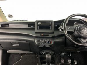 Toyota Rumion 1.5 S - Image 11