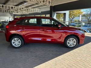 Suzuki Baleno 1.5 GL manual - Image 2