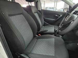Volkswagen Polo Vivo hatch 1.4 Life - Image 8