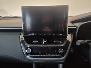 Toyota Corolla Cross 1.8 HEV XS - Image 10
