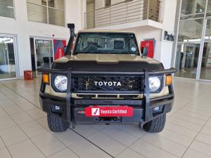 Toyota Land Cruiser 79 2.8GD-6 single cab manual - Image 4