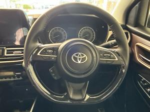 Toyota Starlet Cross 1.5 XR manual - Image 8