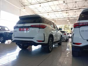 Toyota Fortuner 2.8GD-6 - Image 2
