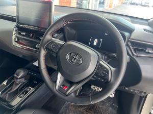 Toyota Corolla Cross 1.8 HEV GR-Sport - Image 8