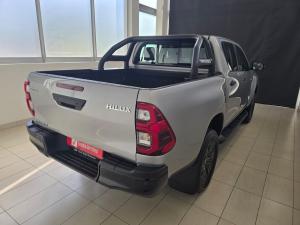Toyota Hilux 2.8GD-6 double cab Raider auto - Image 2