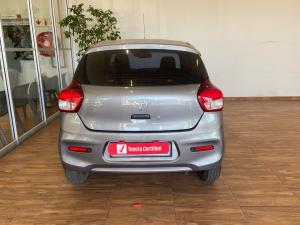 Toyota Vitz 1.0 - Image 5