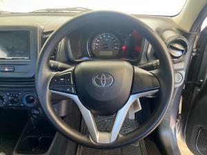 Toyota Vitz 1.0 - Image 8