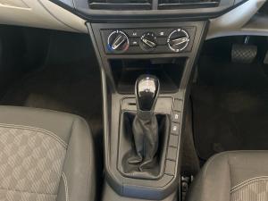 Volkswagen Polo sedan 1.6 auto - Image 12