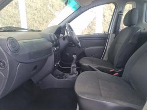 Nissan NP200 1.6i safety pack (aircon) - Image 7
