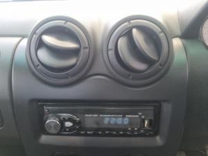 Nissan NP200 1.6i safety pack (aircon) - Image 10
