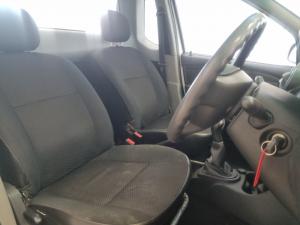 Nissan NP200 1.6i safety pack (aircon) - Image 13