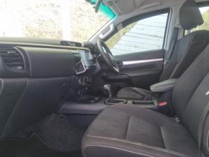 Toyota Hilux 2.4GD-6 double cab 4x4 Raider X auto - Image 7