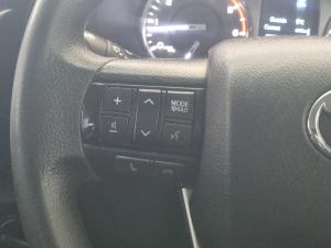 Toyota Hilux 2.4GD-6 double cab 4x4 Raider X auto - Image 9