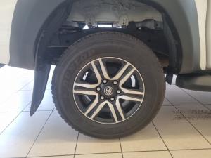 Toyota Hilux 2.4GD-6 double cab 4x4 Raider X auto - Image 17