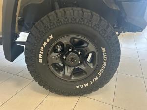 Toyota Land Cruiser 79 2.8GD-6 double cab manual - Image 16