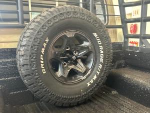 Toyota Land Cruiser 79 2.8GD-6 double cab manual - Image 17