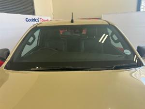 Toyota Hilux 2.8GD-6 Xtra cab 4x4 Legend manual - Image 12