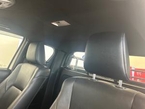 Toyota Hilux 2.8GD-6 Xtra cab 4x4 Legend manual - Image 15