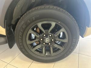 Toyota Hilux 2.8GD-6 Xtra cab 4x4 Legend manual - Image 16