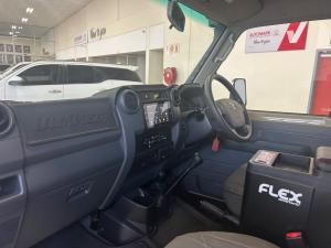 Toyota Land Cruiser 79 4.5D-4D V8 single cab LX 70th Anniversary - Image 7