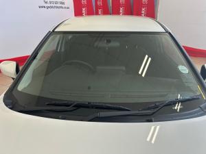 Toyota Starlet 1.5 Xi - Image 13
