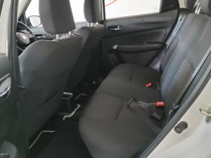 Suzuki Swift 1.2 GL manual - Image 17