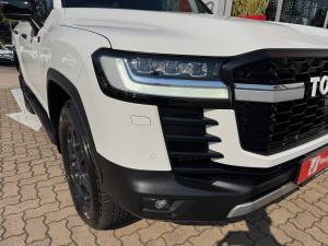 Toyota Land Cruiser 300 3.5T GR-Sport - Image 23