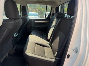 Toyota Hilux 2.4GD-6 double cab 4x4 Raider auto - Image 17