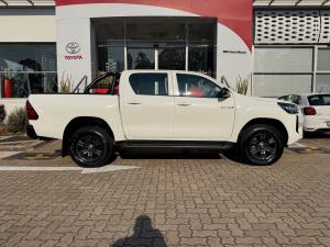 Toyota Hilux 2.4GD-6 double cab 4x4 Raider auto - Image 3