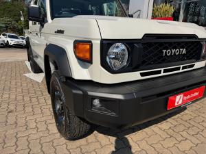 Toyota Land Cruiser 79 2.8GD-6 double cab auto - Image 20