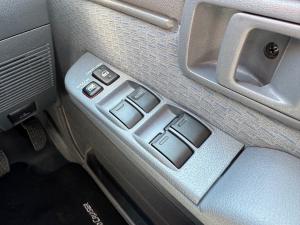 Toyota Land Cruiser 79 2.8GD-6 double cab auto - Image 21