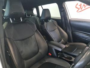 Toyota Corolla Cross 1.8 Hybrid XR - Image 16