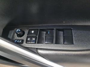 Toyota Corolla Cross 1.8 Hybrid XR - Image 22