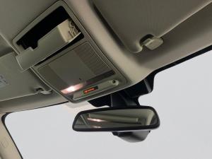 Land Rover Evoque 2.2 SD4 Pure - Image 19