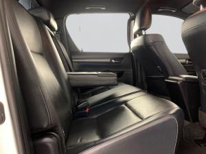 Toyota Hilux 2.8 GD-6 RB Legend RS automaticD/C - Image 16