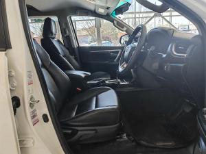 Toyota Fortuner 2.4GD-6 Raised Body automatic - Image 20