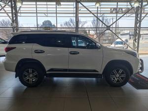 Toyota Fortuner 2.4GD-6 Raised Body automatic - Image 6