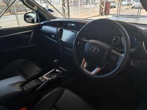 Toyota Fortuner 2.4GD-6 Raised Body automatic - Image 8